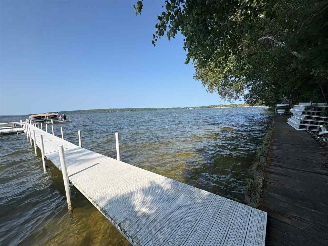 7842 W M 68 Highway Indian River MI 49749