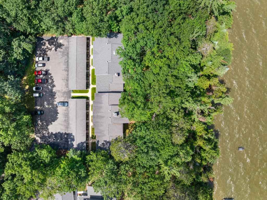 7842 W M 68 Highway Indian River MI 49749