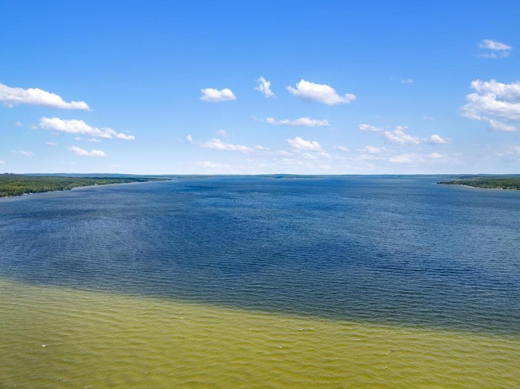 7842 W M 68 Highway Indian River MI 49749