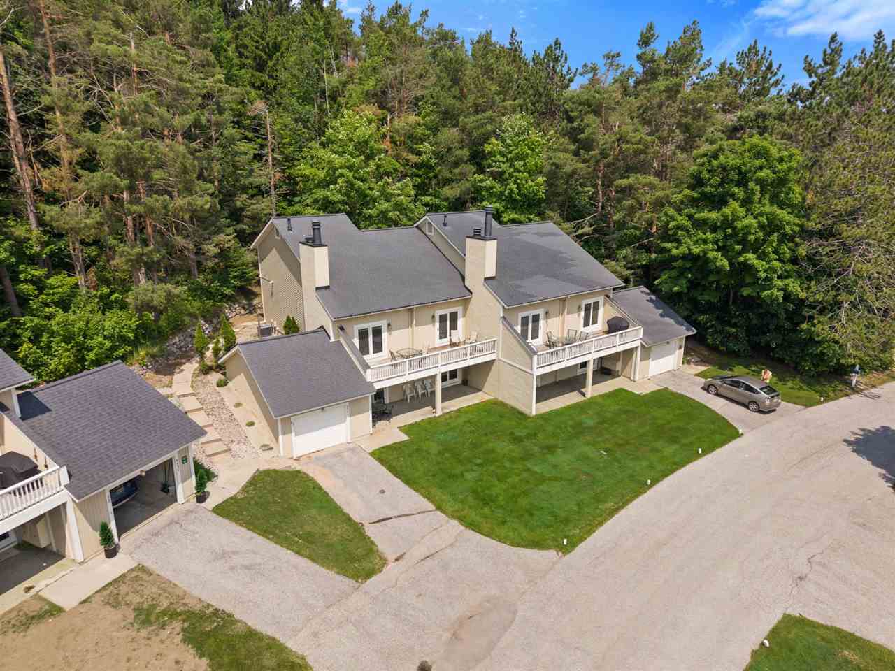 4680 Camelot Drive Harbor Springs MI 49740