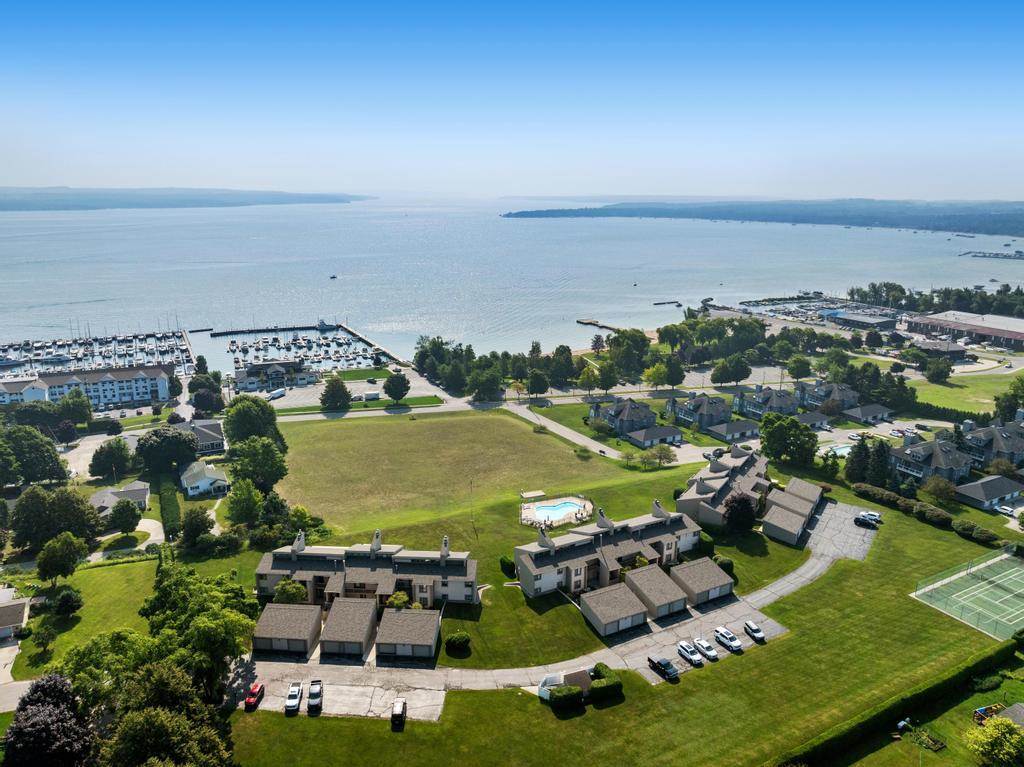 1004 Marina Bluff Drive Charlevoix MI 49720
