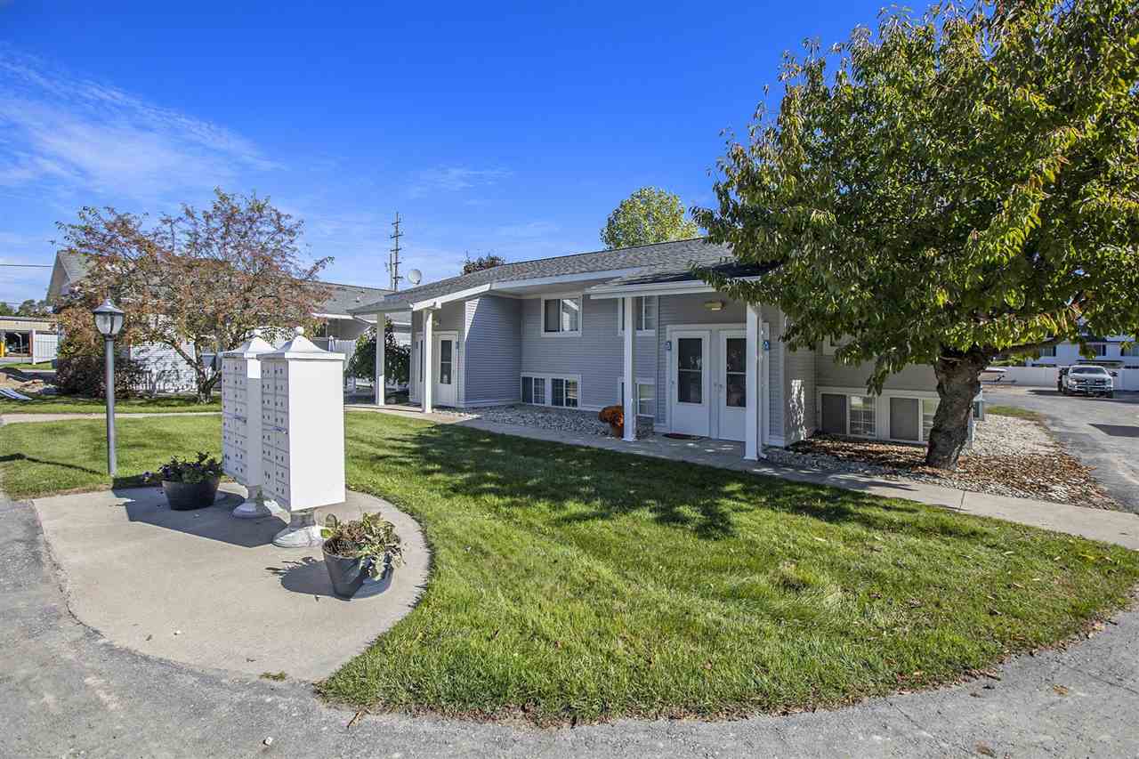 13456 Stover Road Charlevoix MI 49720