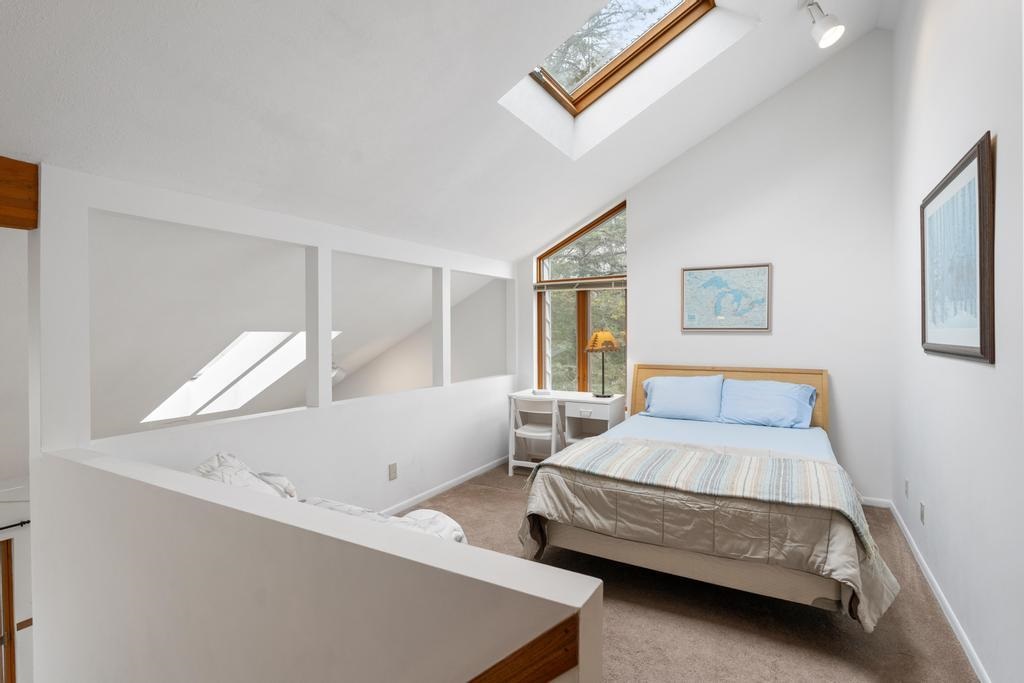 3440 Lakeside Drive Petoskey MI 49770