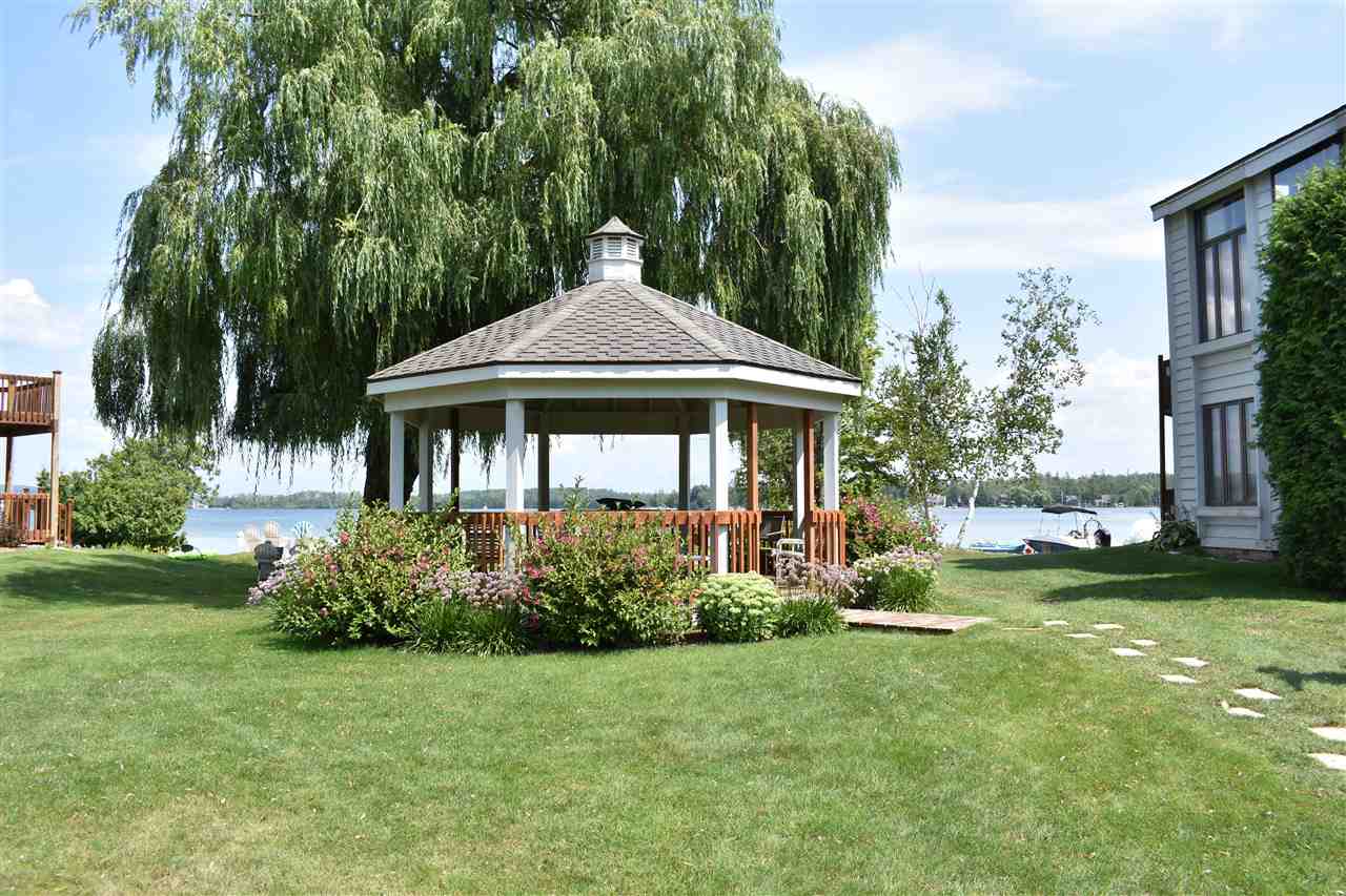 3440 Lakeside Drive Petoskey MI 49770