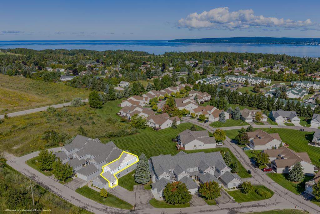 1588 Emerald Court Petoskey MI 49770
