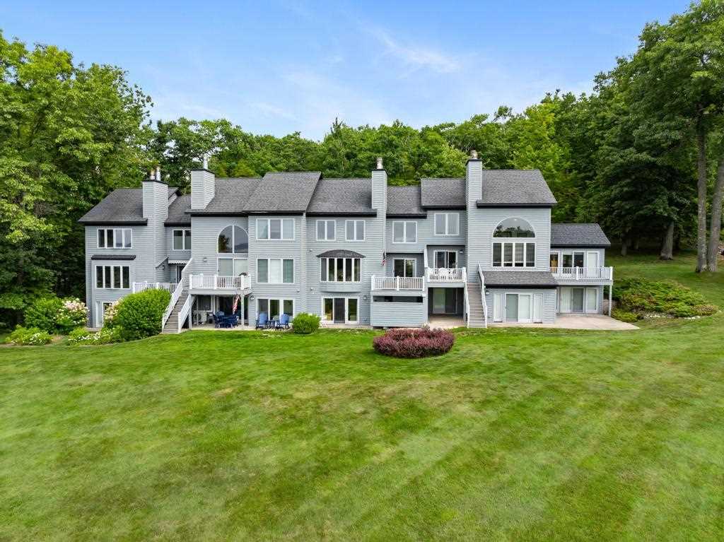 5433 Windigo Harbor Springs MI 49740
