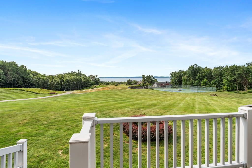 5433 Windigo Harbor Springs MI 49740