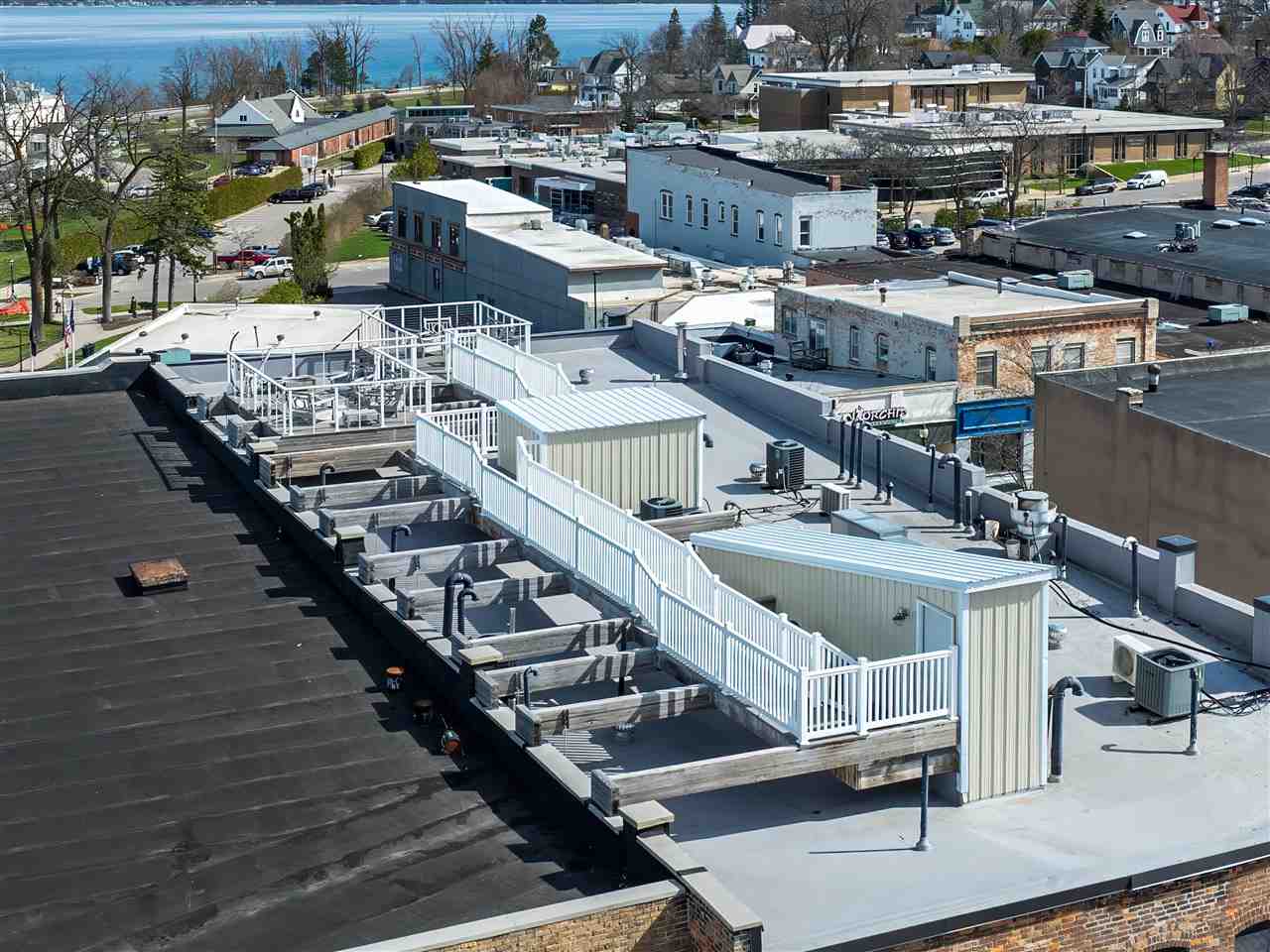 422 E Mitchell Petoskey MI 49770