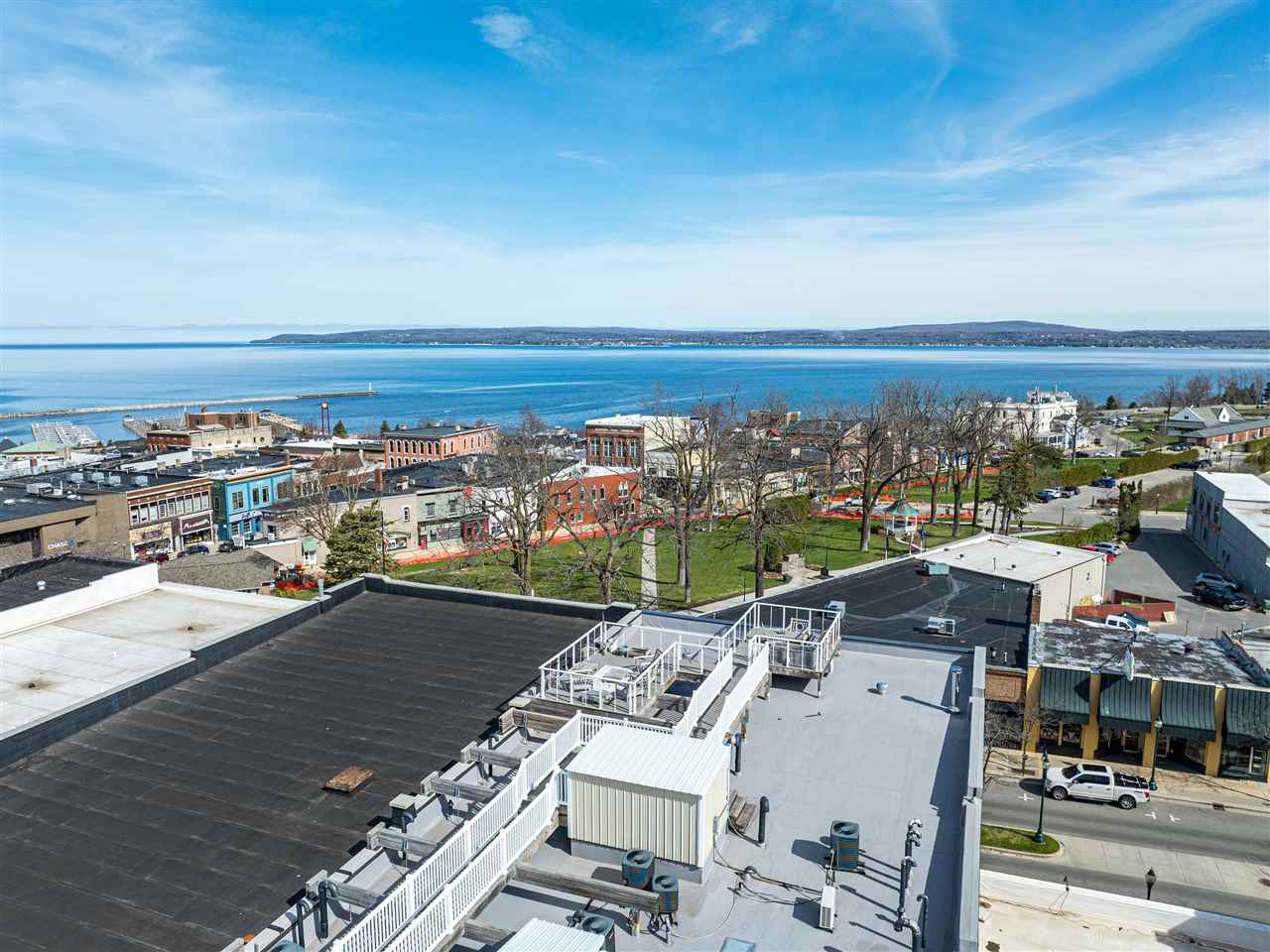 422 E Mitchell Petoskey MI 49770