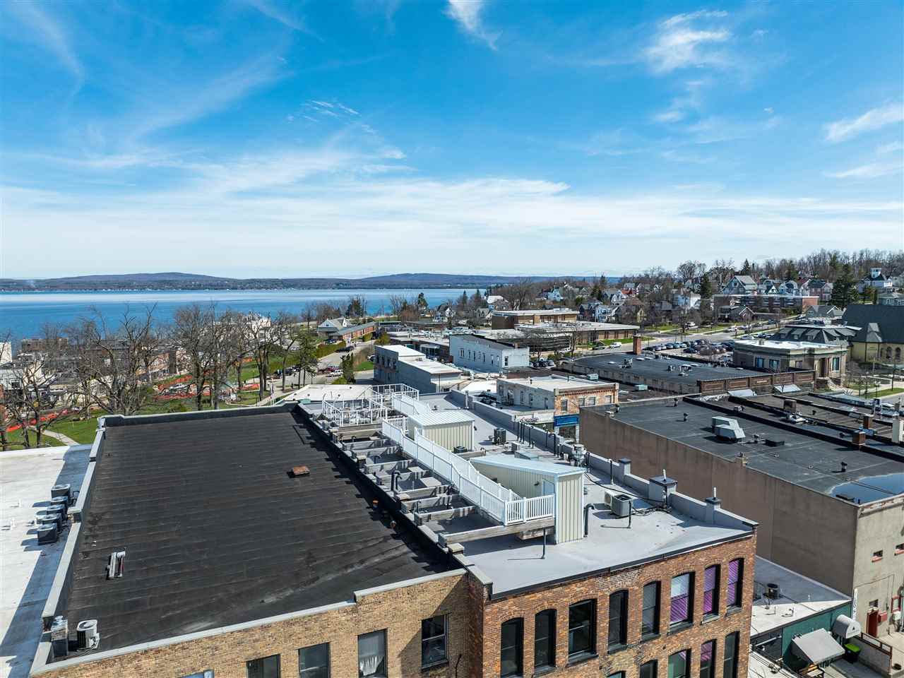 422 E Mitchell Petoskey MI 49770