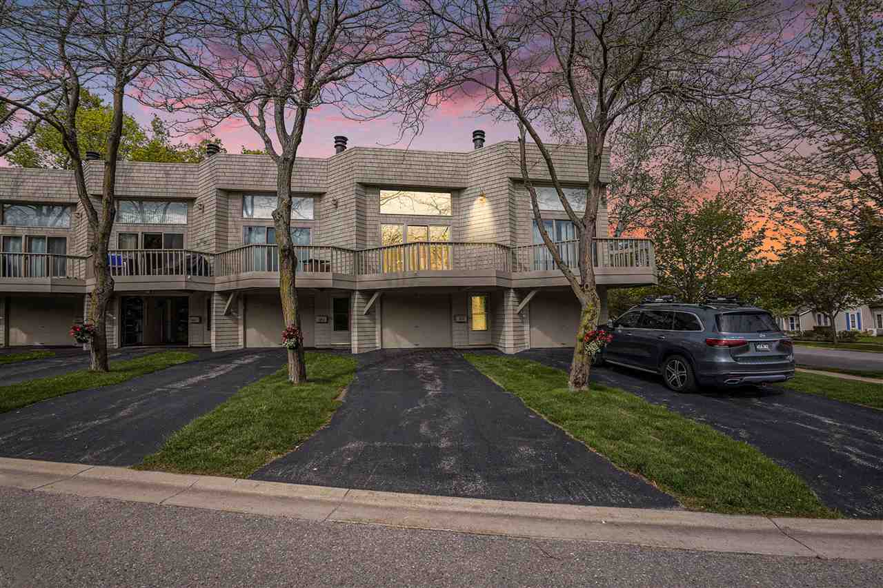 302 Quaintance Avenue Petoskey MI 49770