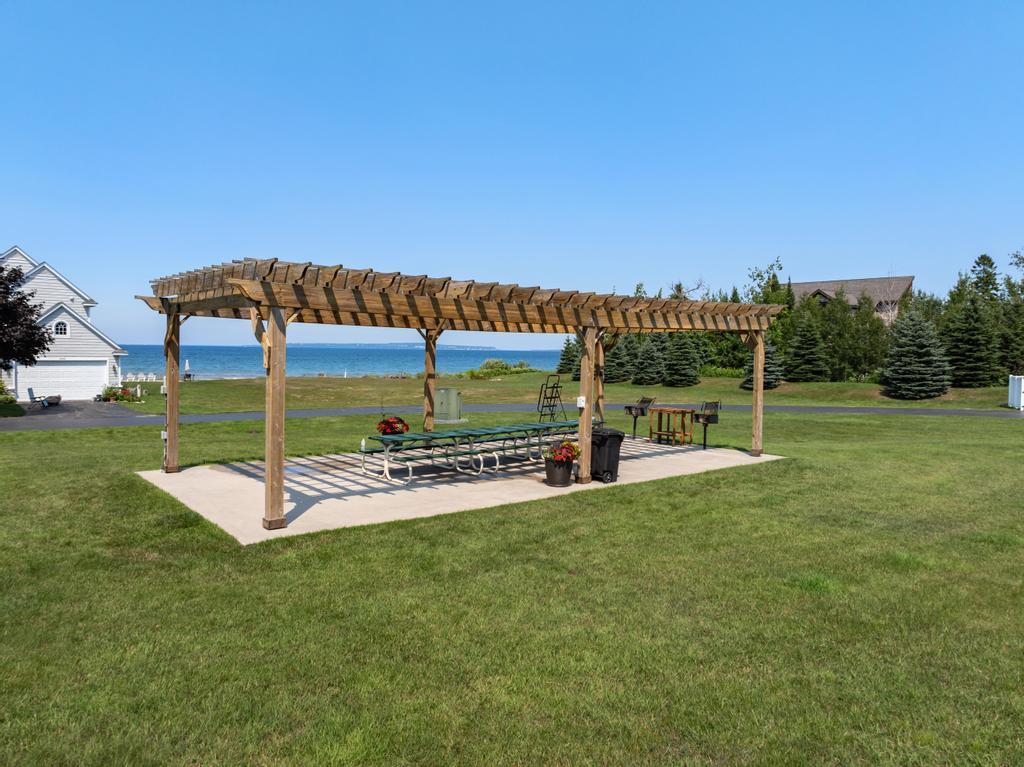 20626 Northern Lights Lane Mackinaw City MI 49701