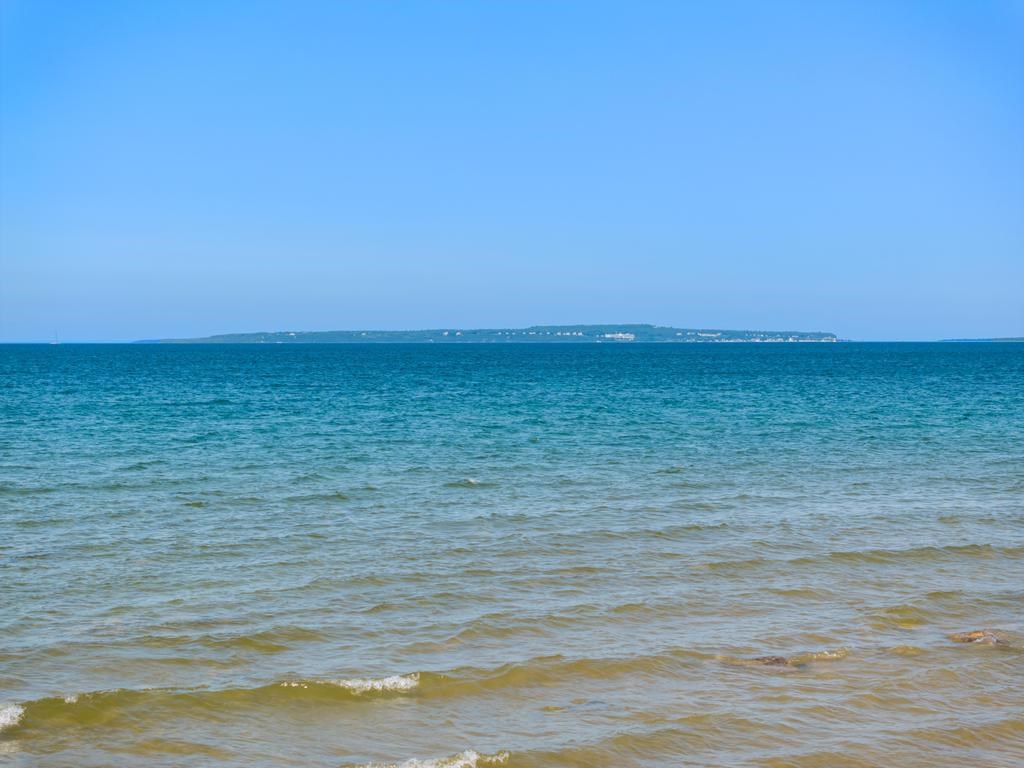 20626 Northern Lights Lane Mackinaw City MI 49701