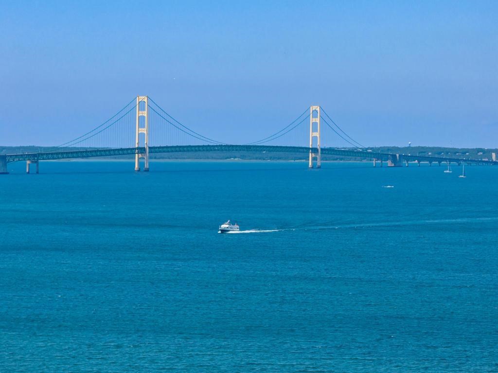 20626 Northern Lights Lane Mackinaw City MI 49701
