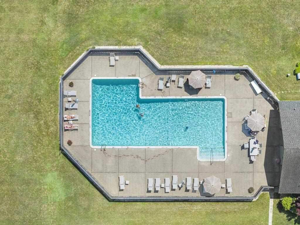 5445 Windigo Harbor Springs MI 49740