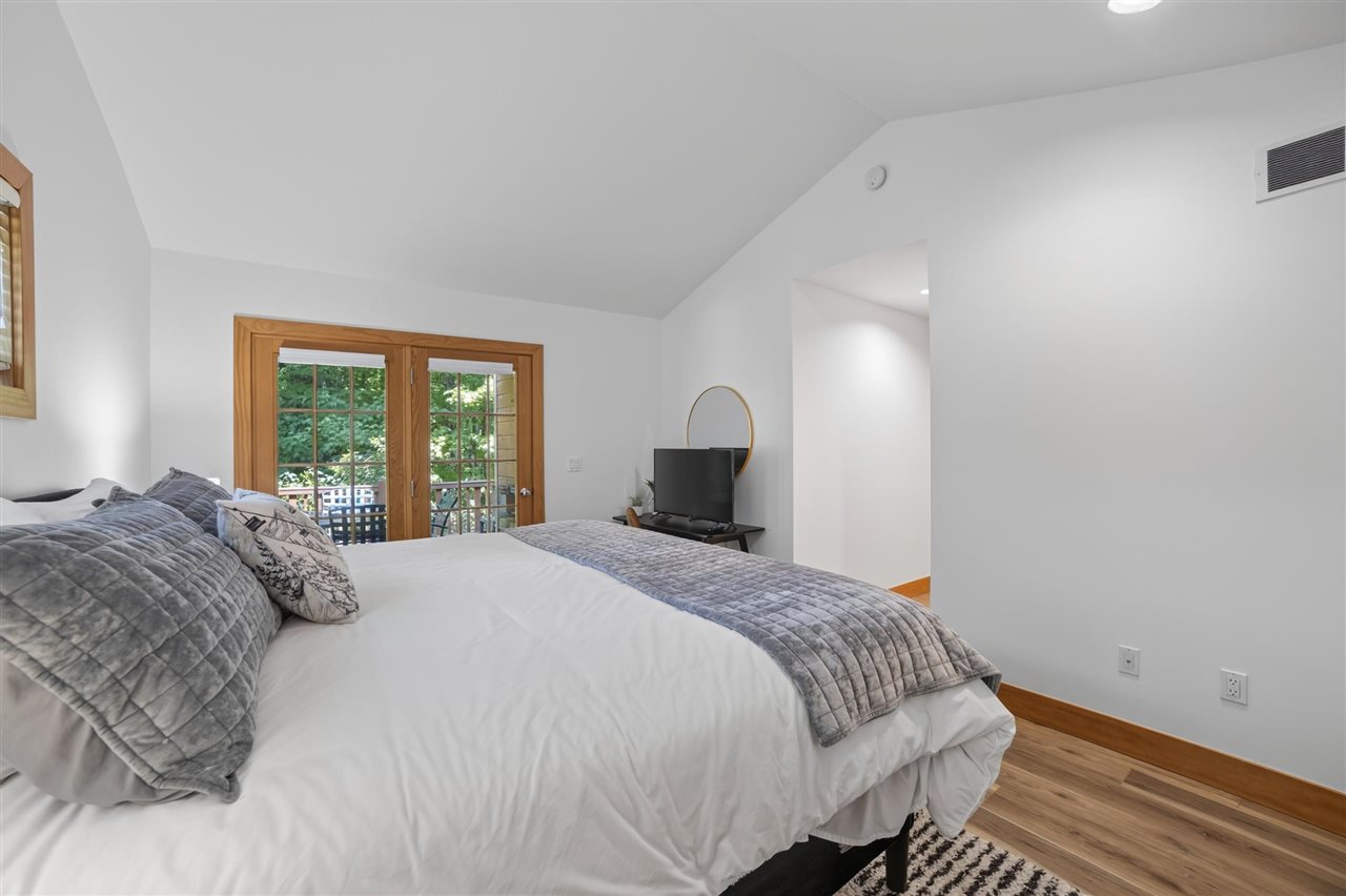 2199 Deerview Drive Boyne Falls MI 49713