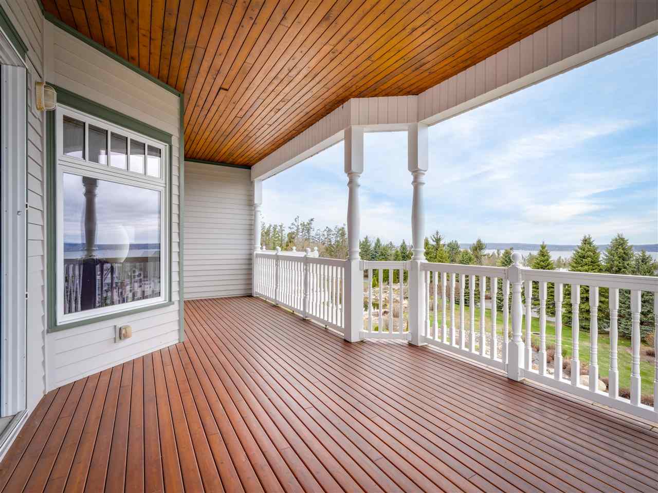 820 Maple Leaf Lane Petoskey MI 49770