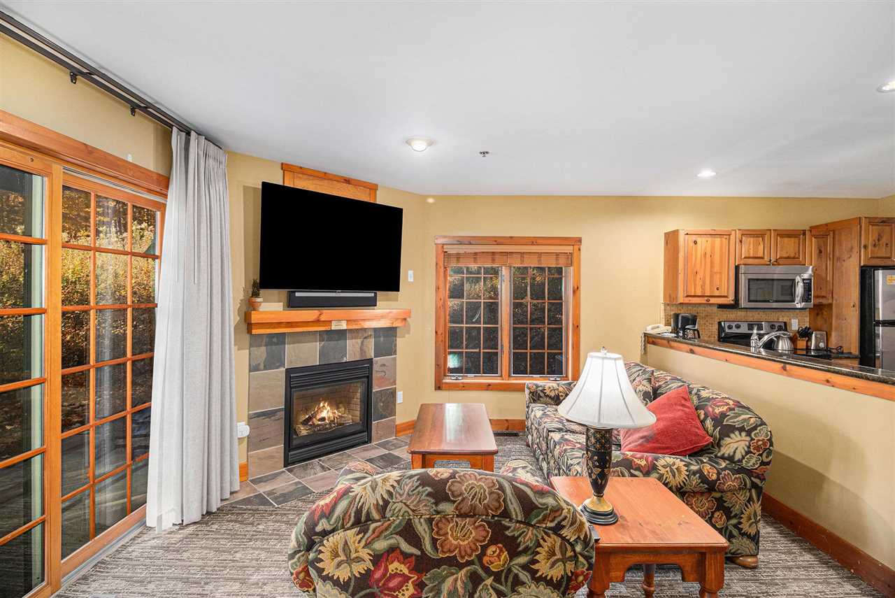 5134 Alpine Overpass Harbor Springs MI 49740