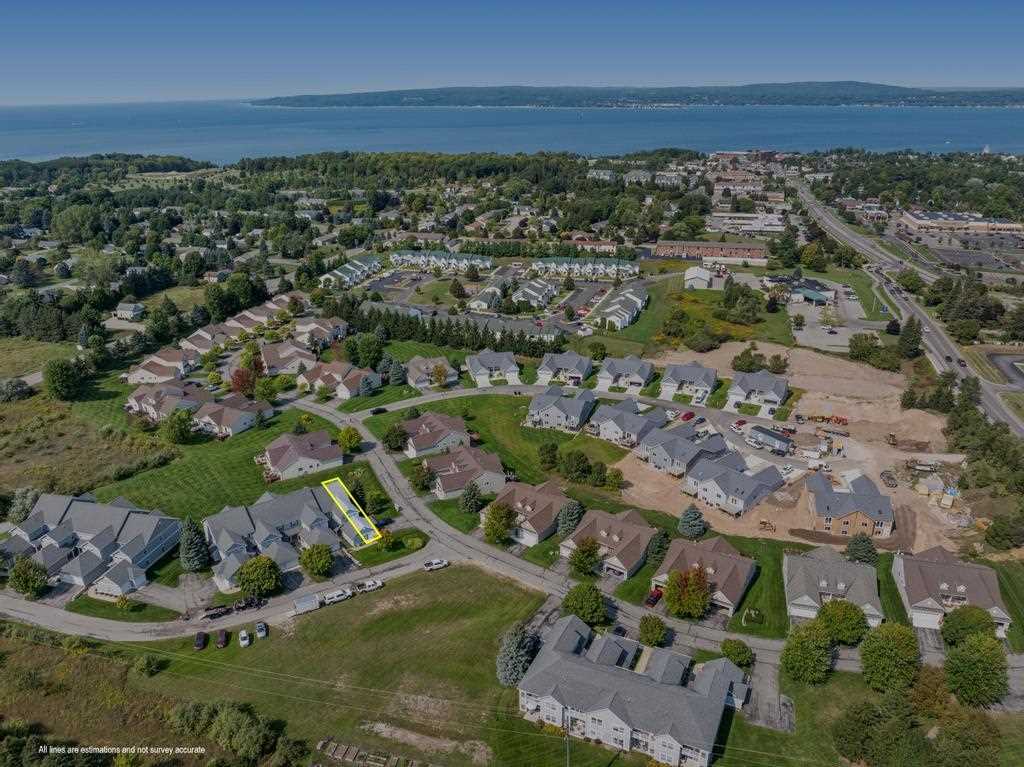 1515 Castle Drive Petoskey MI 49770