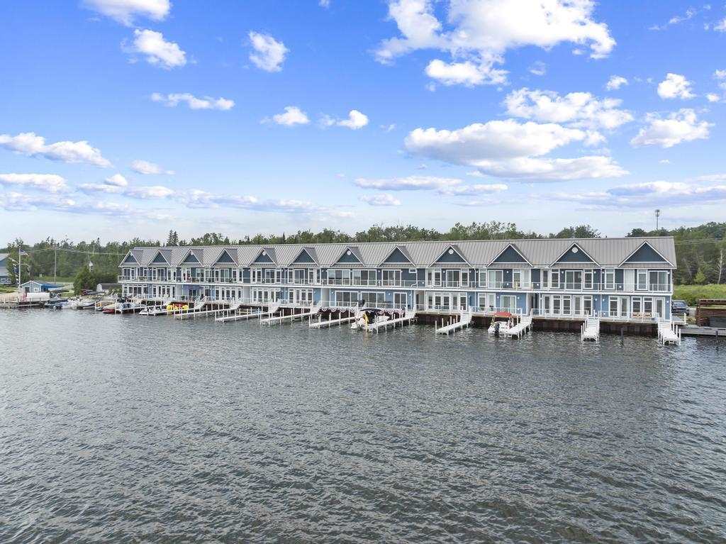 3670 Oden Road Alanson MI 49706