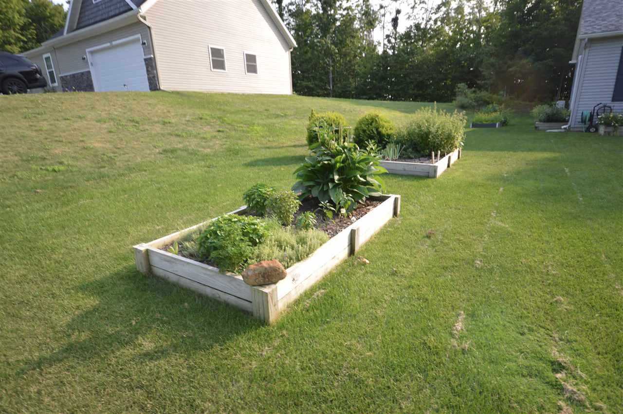 990 Echo Ridge Petoskey MI 49770