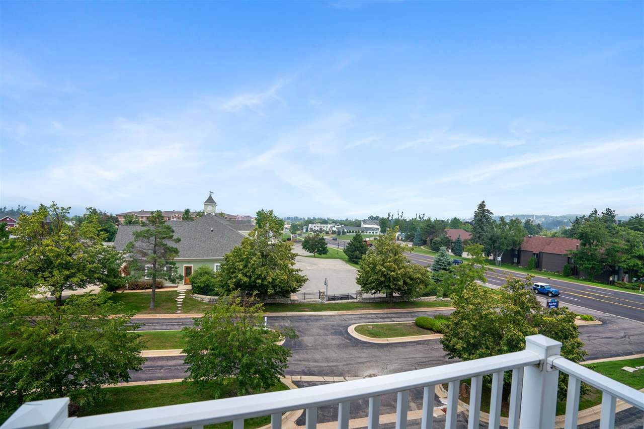 725 Harbor Watch Drive Petoskey MI 49770