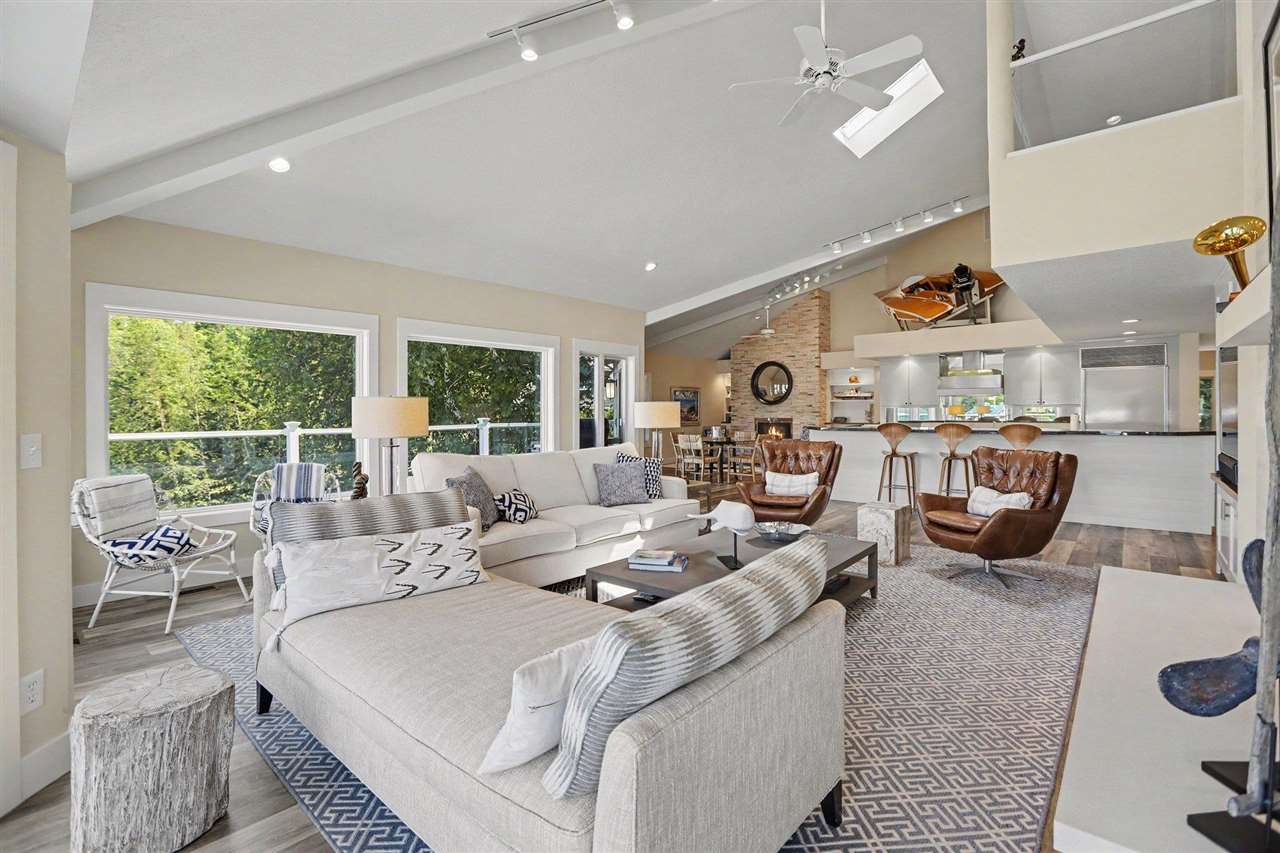 307 Belvedere Avenue Charlevoix MI 49720-0000