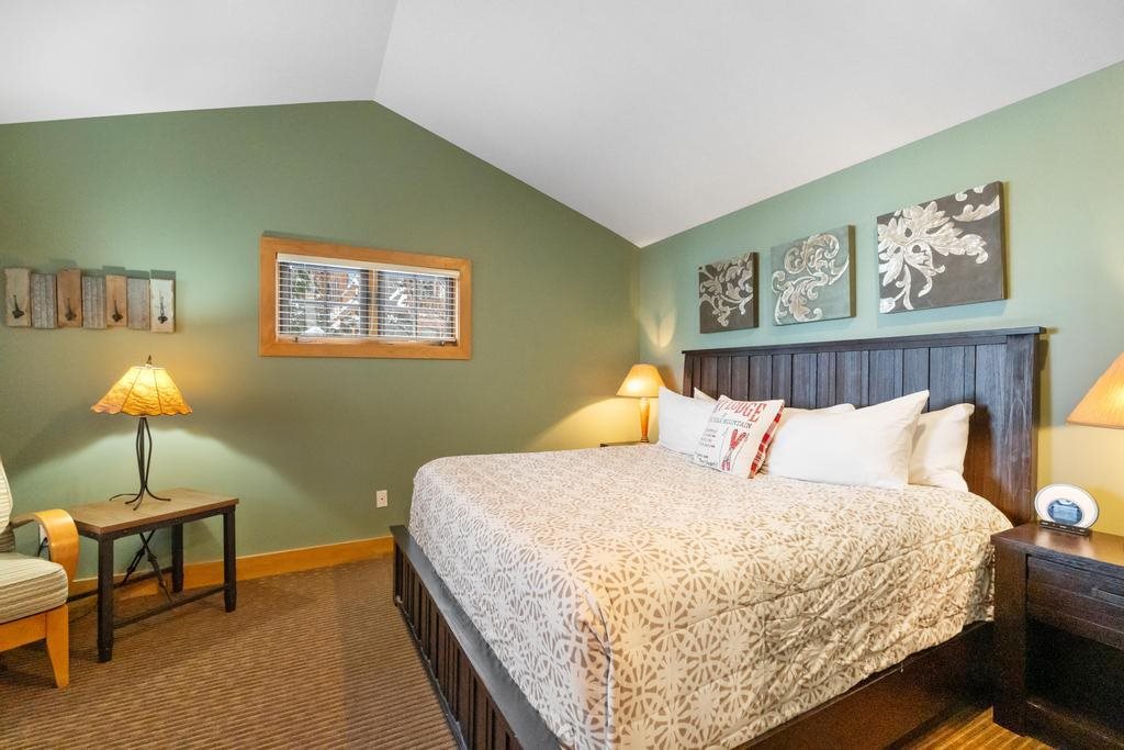 2206 Boyneland Drive Boyne Falls MI 49713