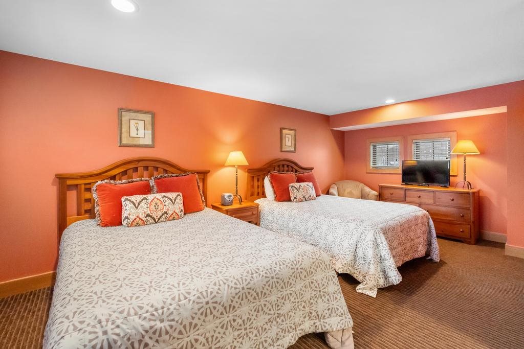 2206 Boyneland Drive Boyne Falls MI 49713