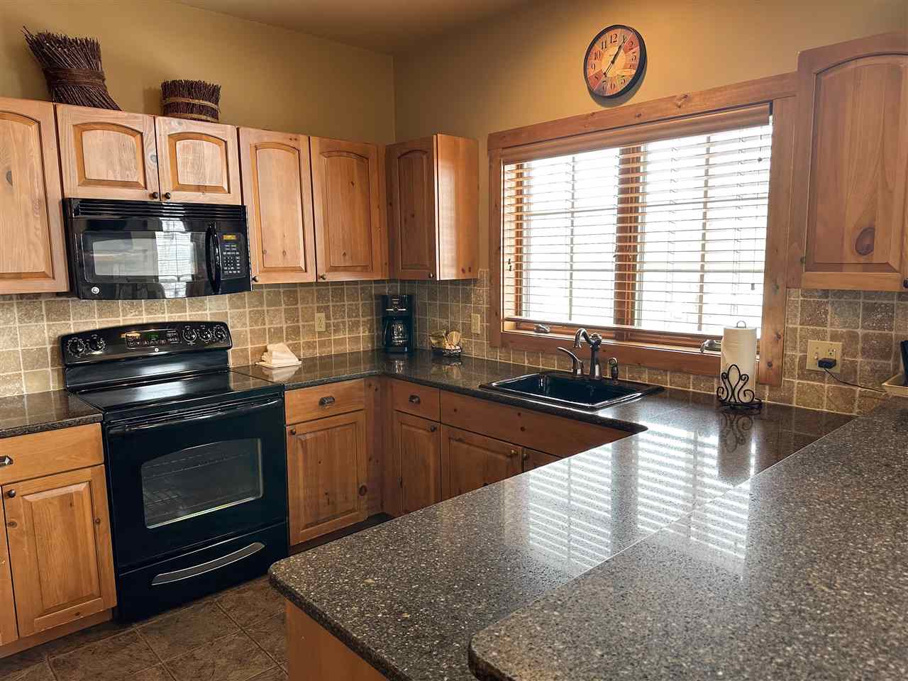1689 West Strasse Boyne City MI 49713