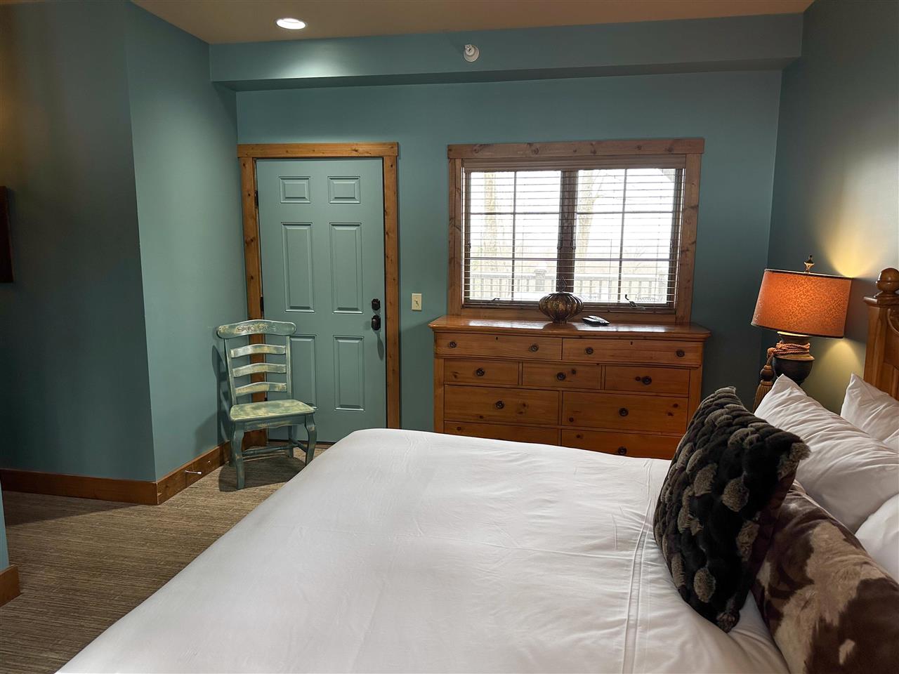1689 West Strasse Boyne City MI 49713