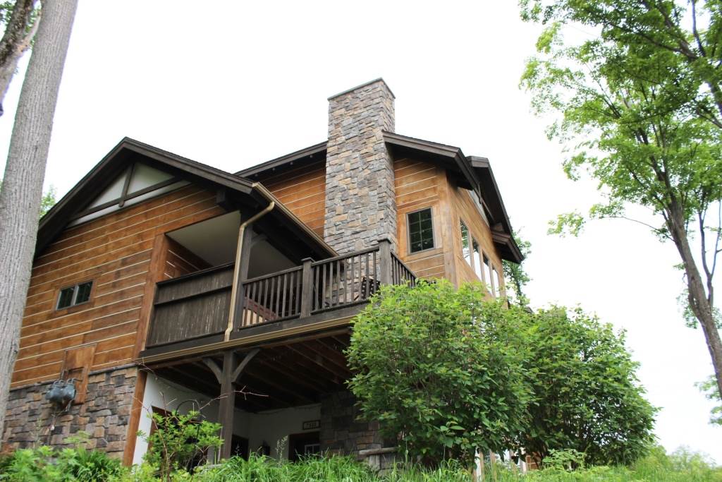 1689 West Strasse Boyne City MI 49713