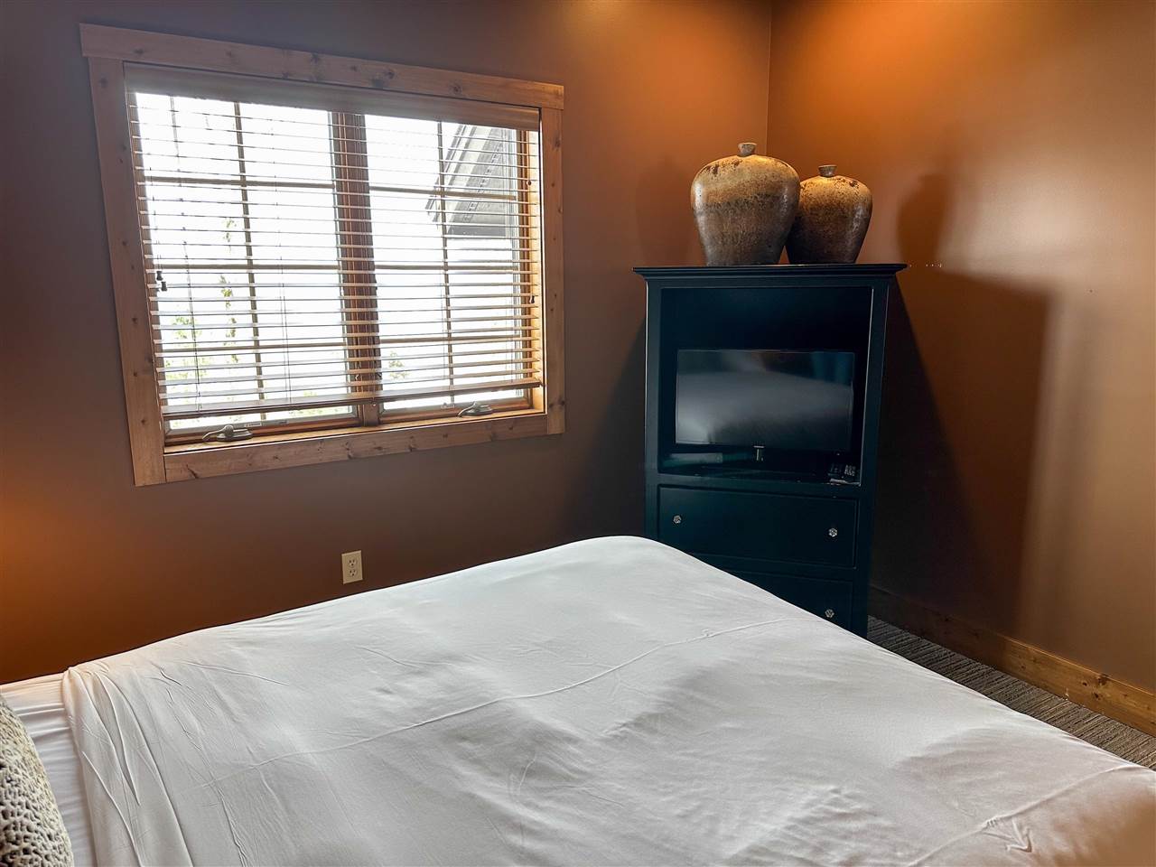 1689 West Strasse Boyne City MI 49713
