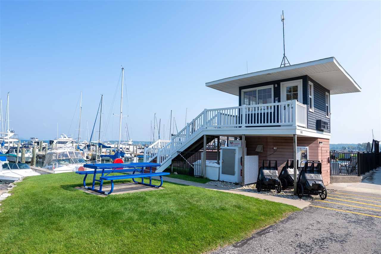 206 Ferry Avenue Charlevoix MI 49720