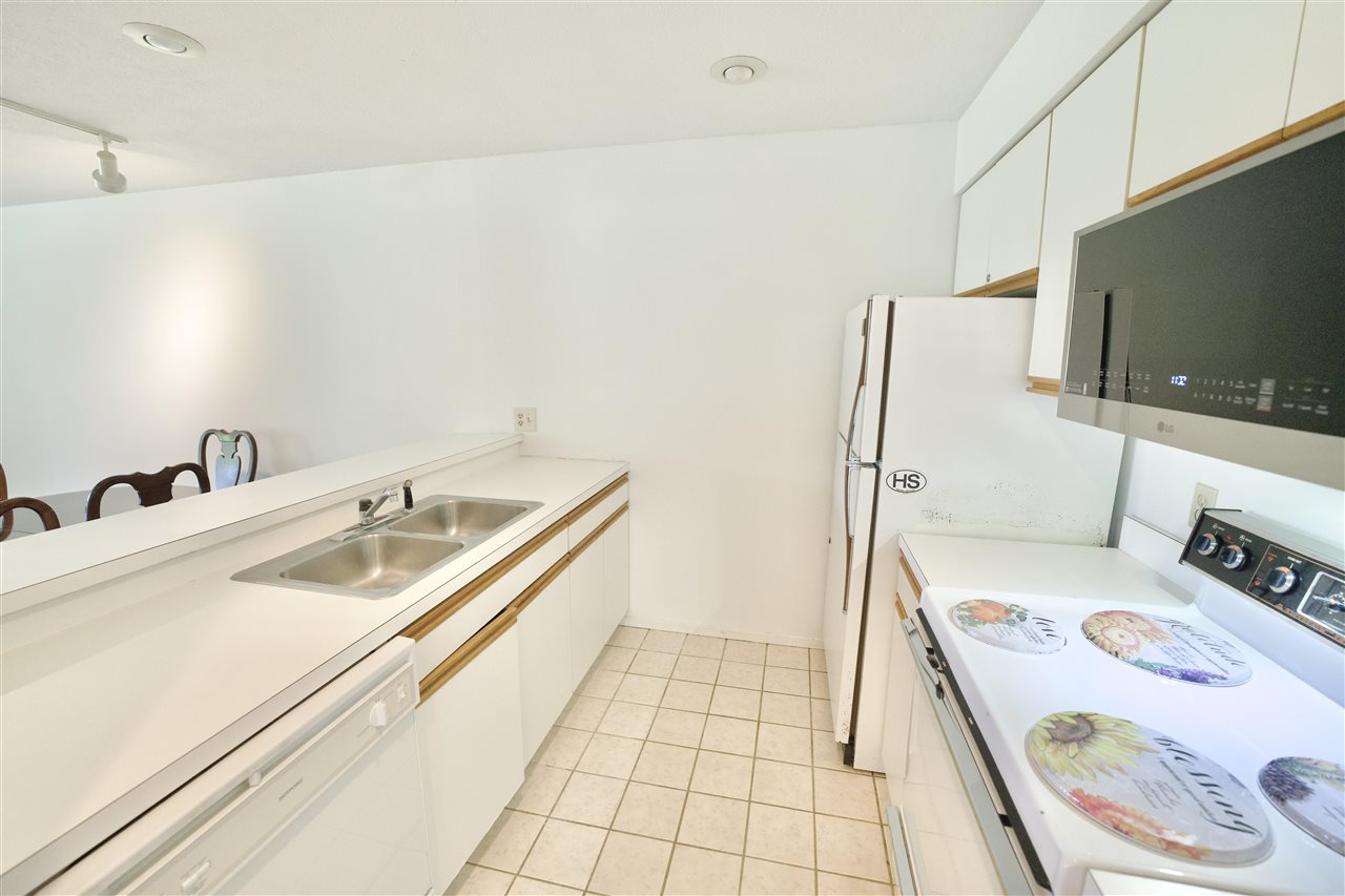 4749 S Pleasaantview Harbor Springs MI 49740
