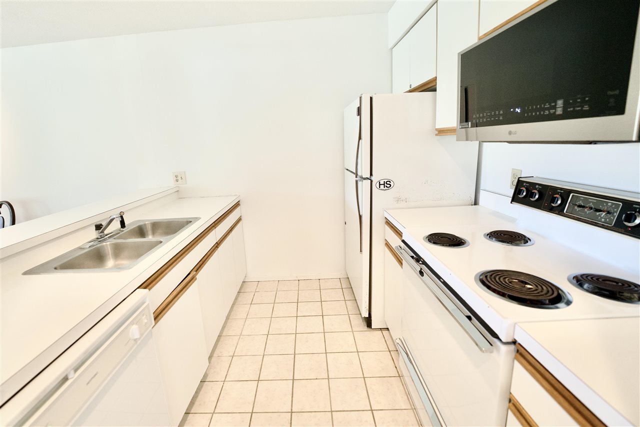 4749 S Pleasaantview Harbor Springs MI 49740