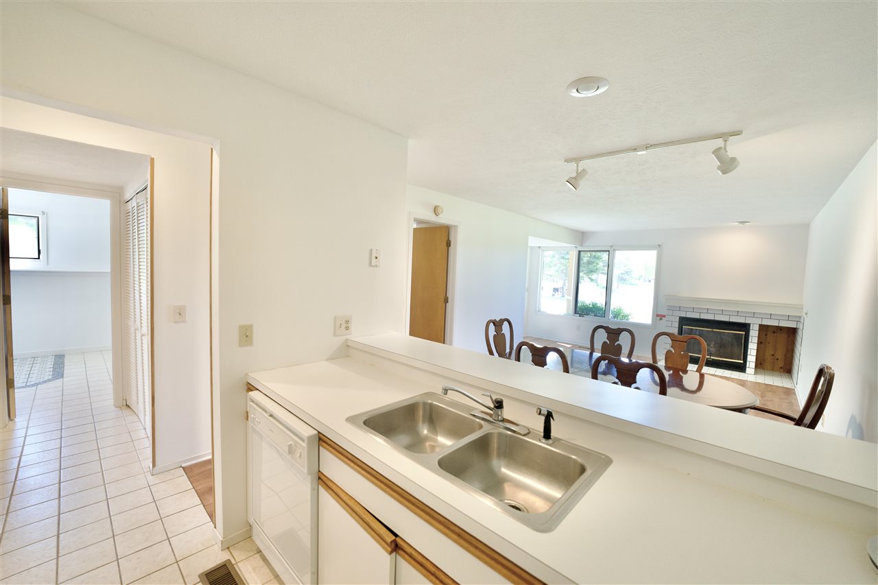 4749 S Pleasaantview Harbor Springs MI 49740