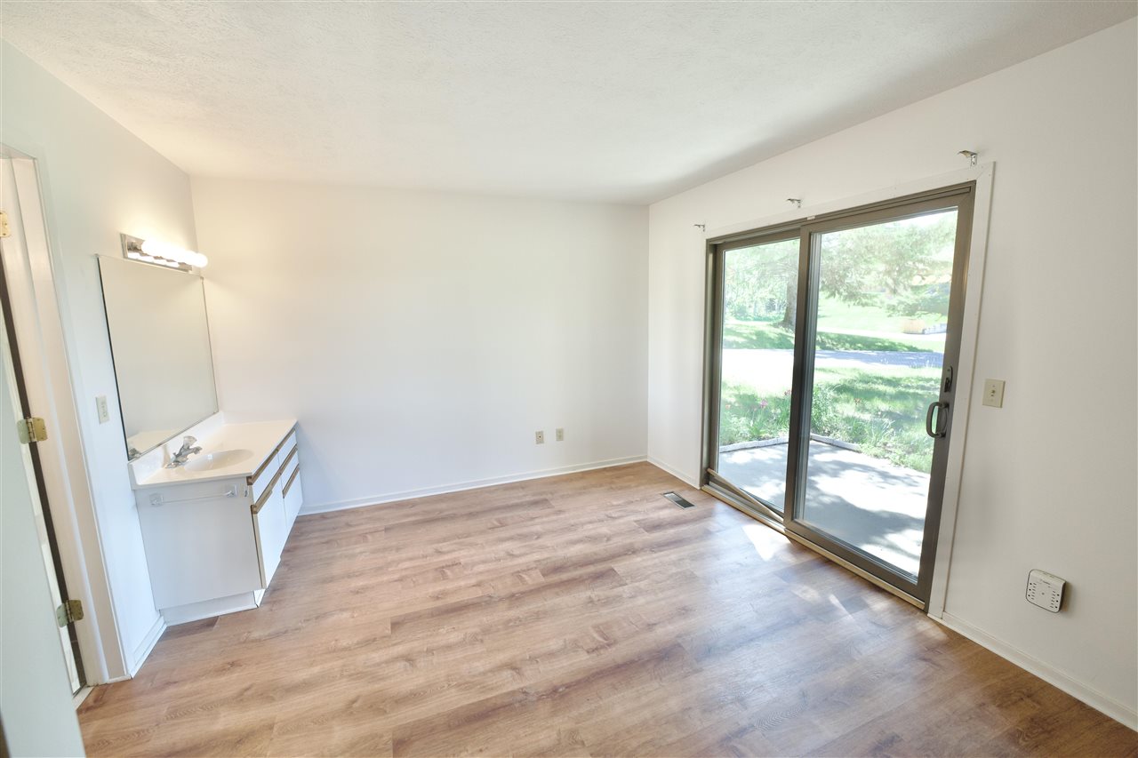 4749 S Pleasaantview Harbor Springs MI 49740