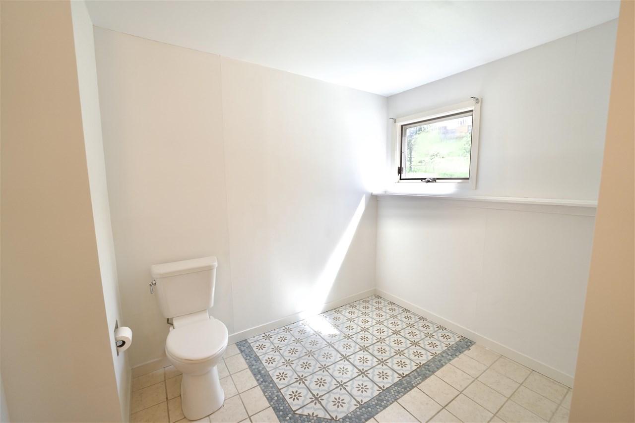 4749 S Pleasaantview Harbor Springs MI 49740