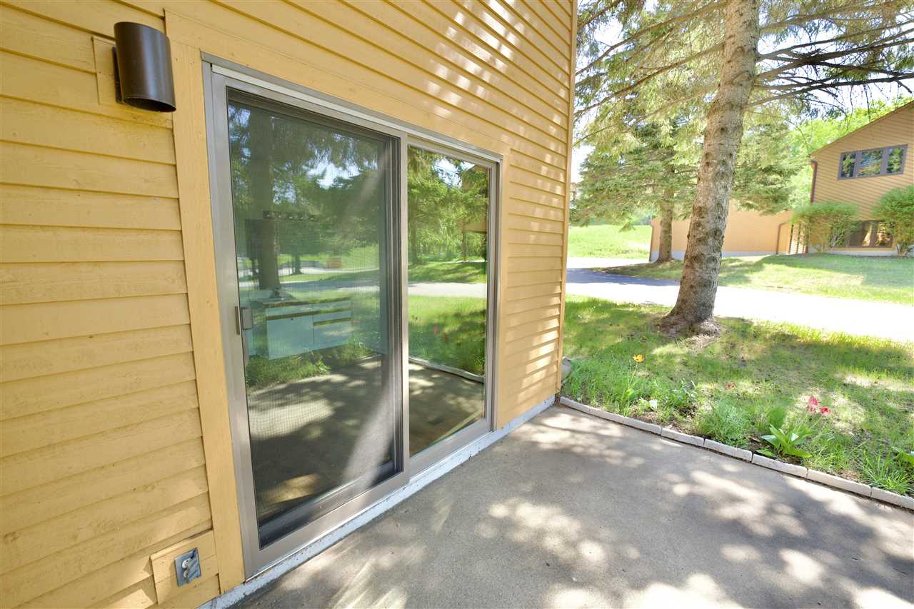 4749 S Pleasaantview Harbor Springs MI 49740