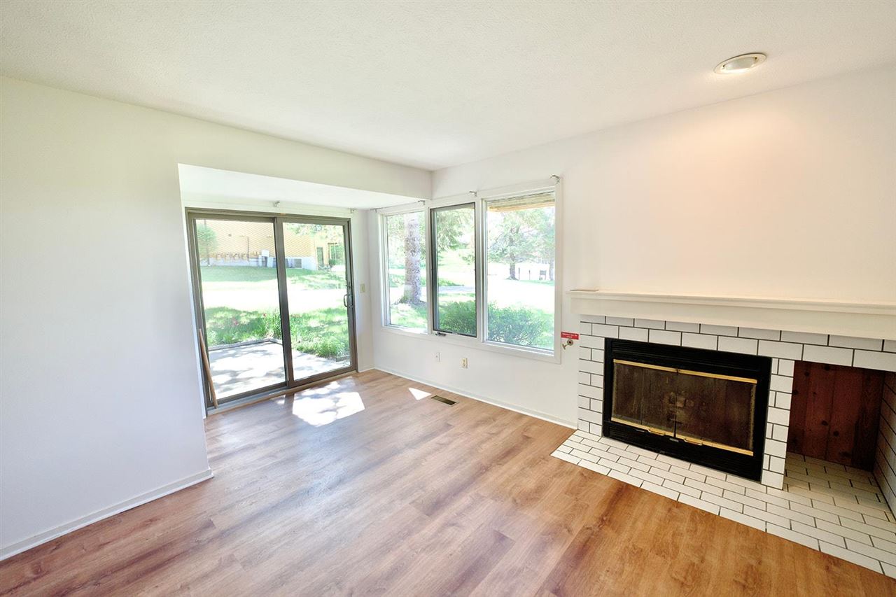 4749 S Pleasaantview Harbor Springs MI 49740