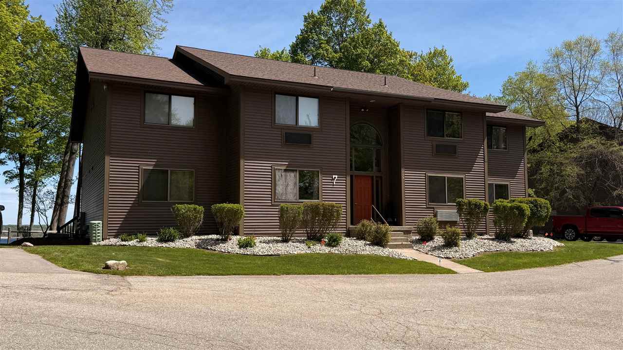 737 Maplewood Drive Kewadin MI 49648