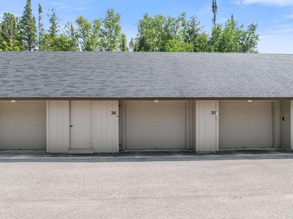 4000 Hemingway Pointe Club Road East Jordan MI 49727