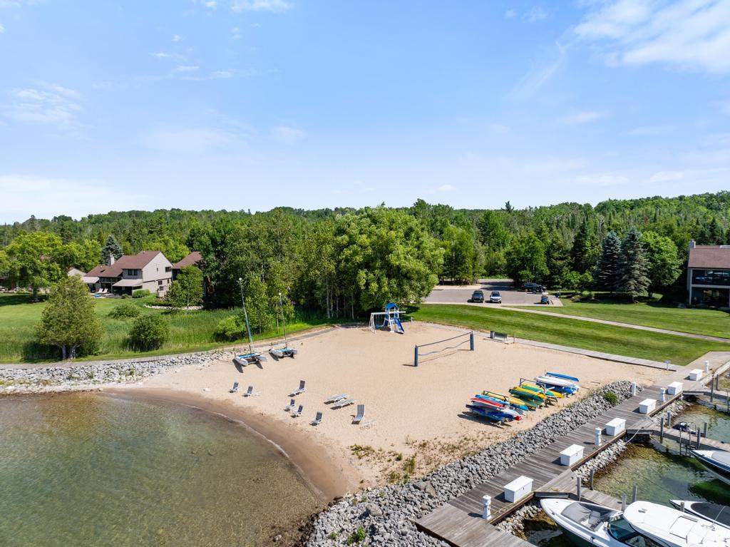 4000 Hemingway Pointe Club Road East Jordan MI 49727