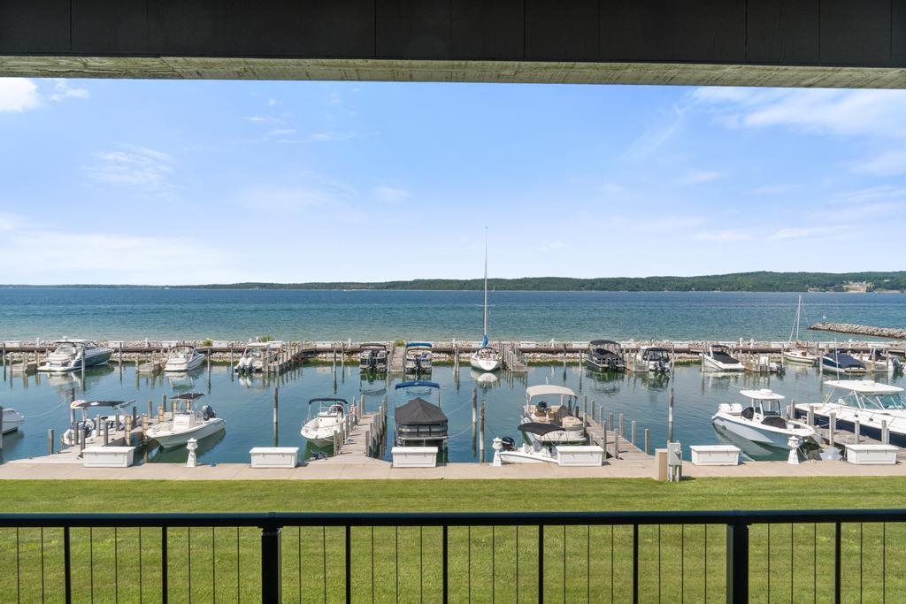 4000 Hemingway Pointe Club Road East Jordan MI 49727