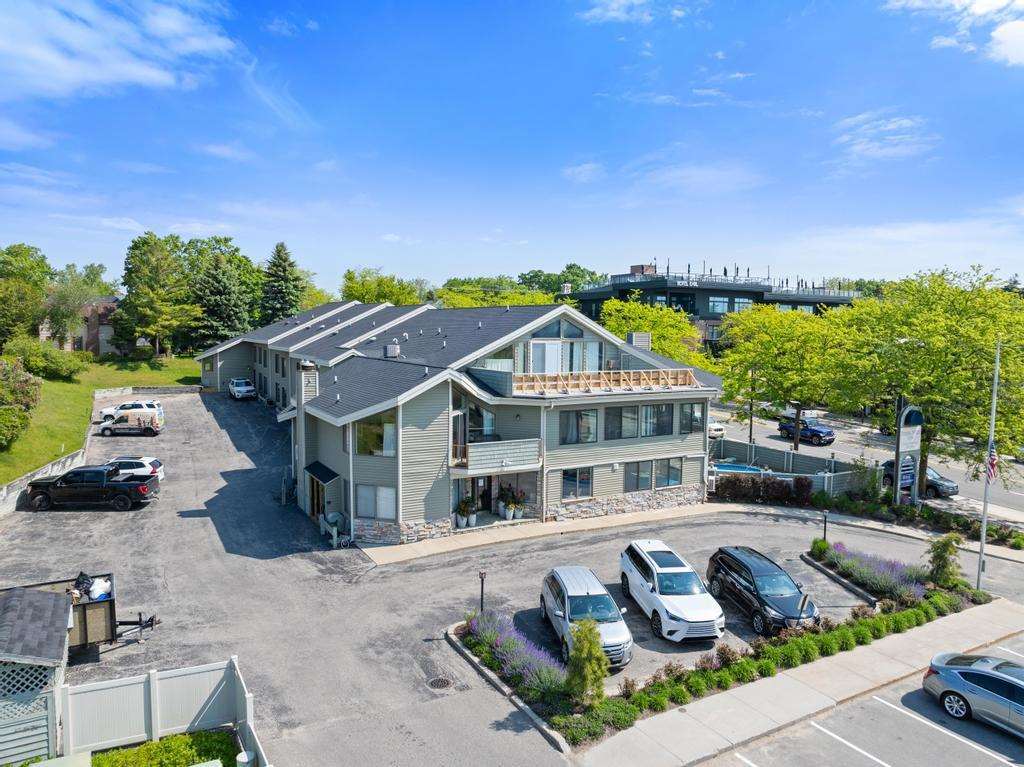 101 Michigan Avenue Charlevoix MI 49720