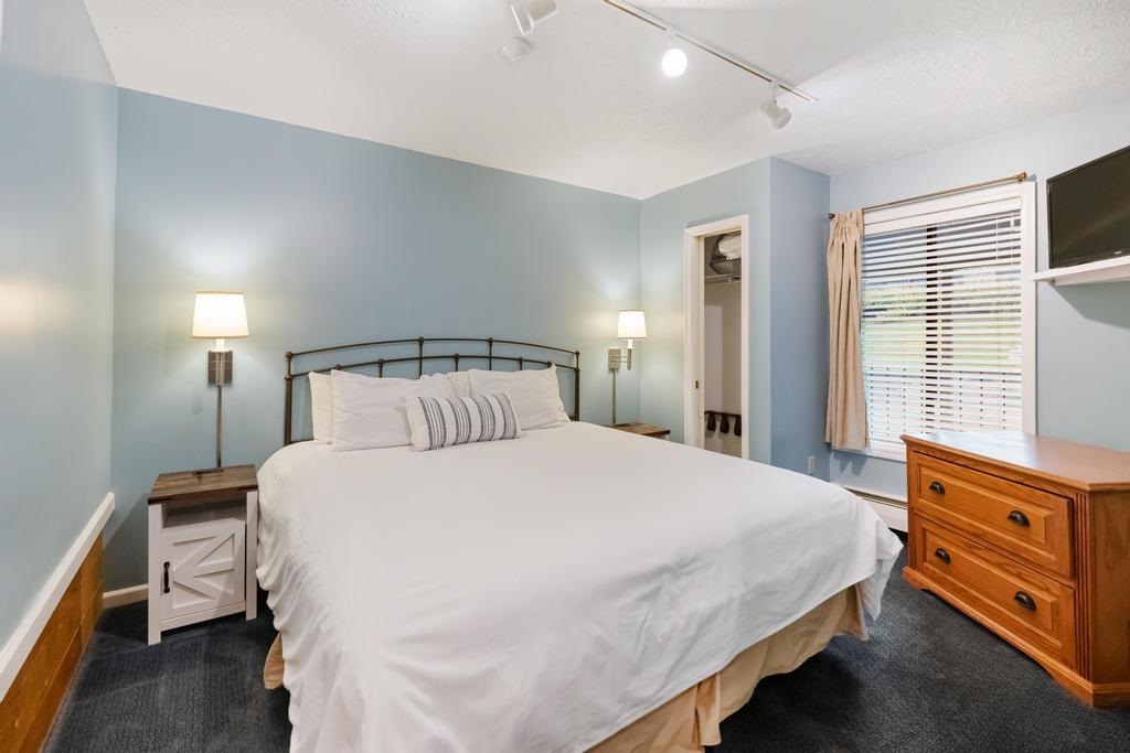 101 Michigan Avenue Charlevoix MI 49720