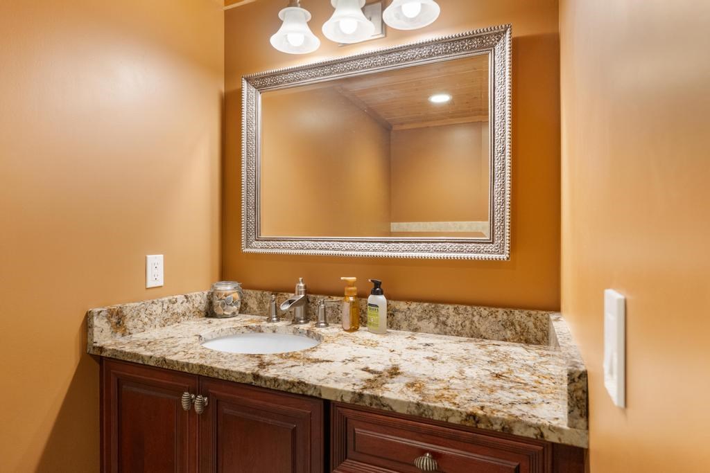 6598 Forest Way Harbor Springs MI 49740
