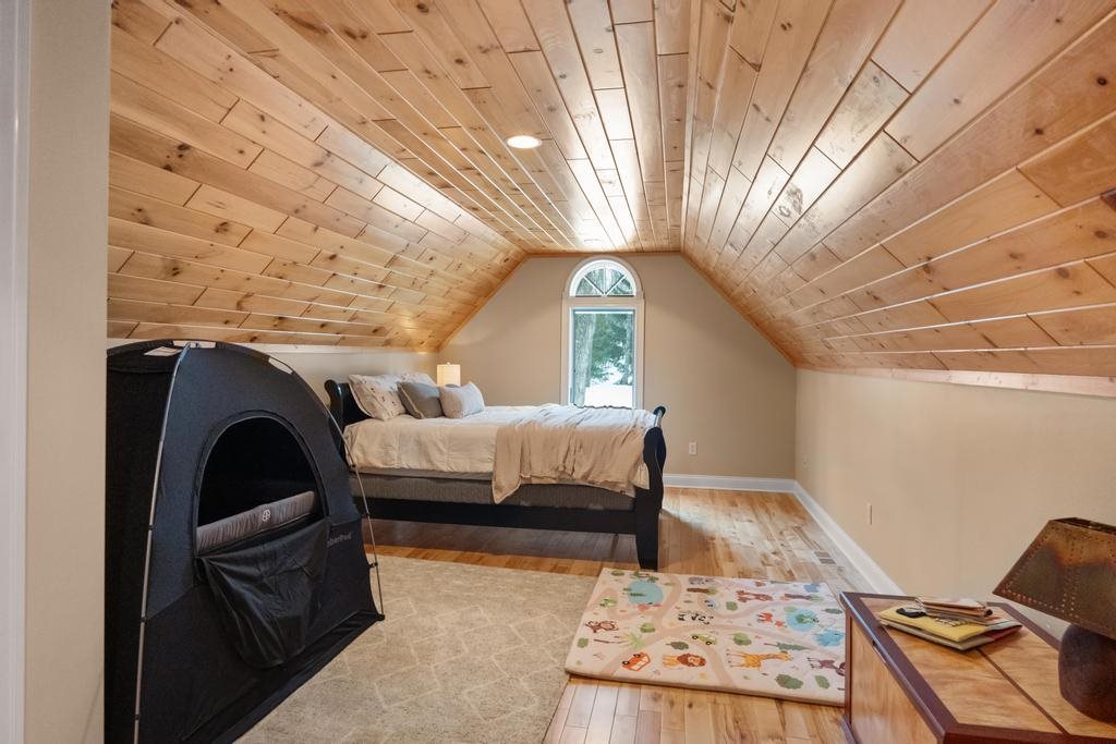 6598 Forest Way Harbor Springs MI 49740