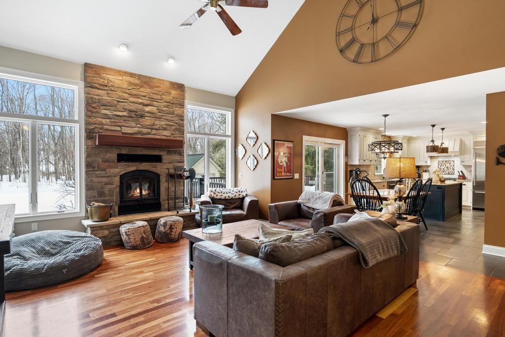 6598 Forest Way Harbor Springs MI 49740